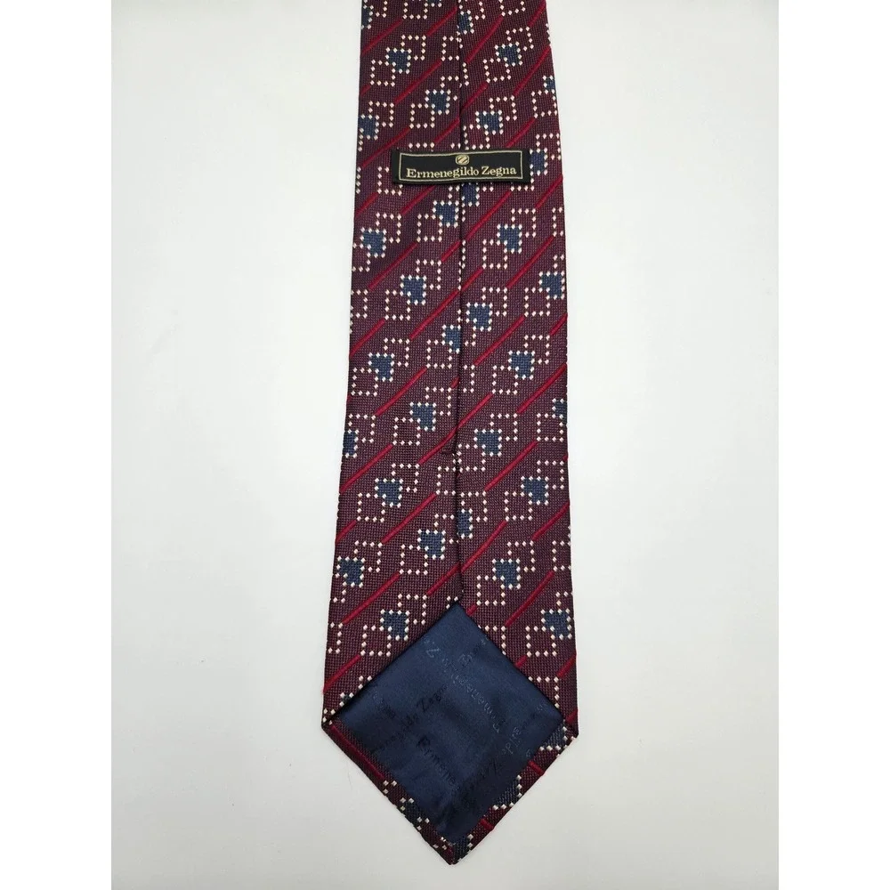 Ermenegildo Zegna Silk Tie Burgundy Geometric Diagonal Stripe Italy 3.5